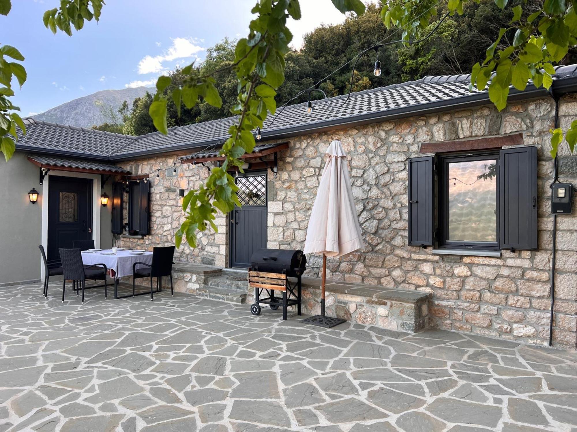 Tovouno Guest House Plaka  Exterior photo